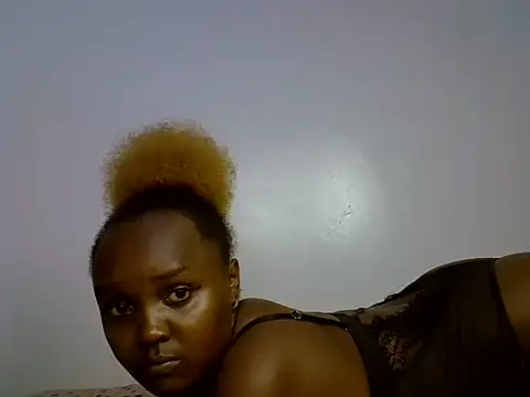Snapshot of Chelsey_18 chatting on July 14, 2026, 2:23 pm Chelsey 18 online show from July 14, 2026, 2:23 pm