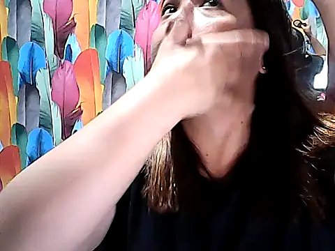 Snapshot of newasian4u chatting on July 12, 2026, 11:23 am newasian4u online show from July 12, 2026, 11:23 am