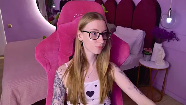 AuroraLean online show from August 6, 2026, 5:04 pm