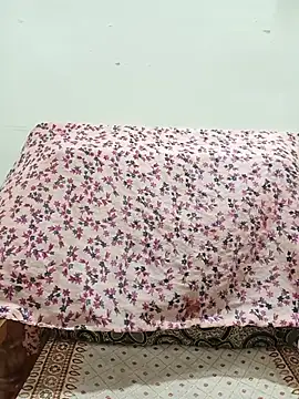 Exclusive Girll online show from July 12, 2026, 5:20 am