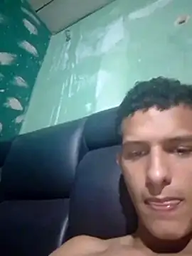 Snapshot of master_badboy chatting on July 25, 2026, 9:45 pm master badboy online show from July 25, 2026, 9:45 pm