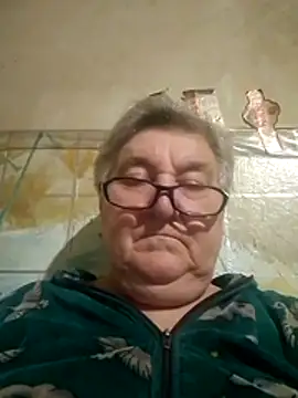 Snapshot of PanterochkaCharm chatting on July 12, 2026, 6:10 pm PanterochkaCharm online show from July 12, 2026, 6:10 pm