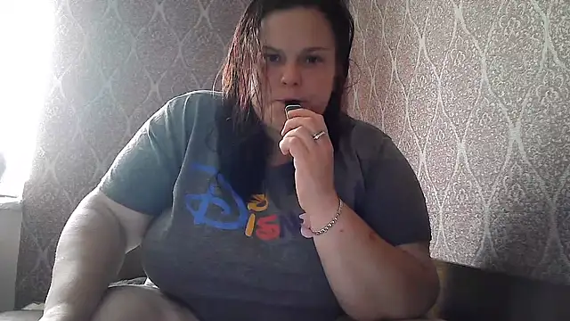 Snapshot of Adela_Cheri chatting on July 13, 2026, 2:09 pm Adela Cheri online show from July 13, 2026, 2:09 pm