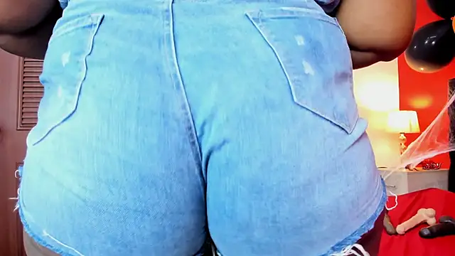 NikolSalas online show from October 24, 2025, 12:56 pm