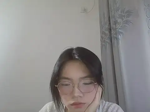 Snapshot of coco-zh chatting on July 15, 2026, 9:14 am coco-zh online show from July 15, 2026, 9:14 am