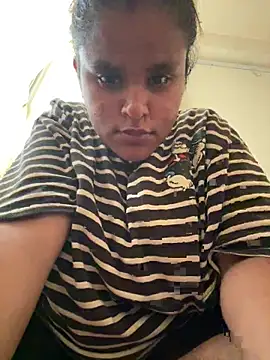 Snapshot of bhumii_ chatting on July 16, 2026, 6:30 am bhumii online show from July 16, 2026, 6:30 am