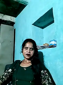 Simran Love143 online show from July 20, 2026, 5:48 pm