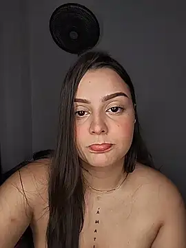 Emma Rose   online show from July 16, 2026, 2:39 am