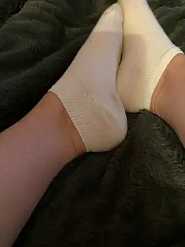 HispanicHoney69 online show from July 23, 2026, 9:35 pm