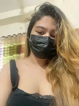 Snapshot of Meher_Zaann chatting on July 18, 2026, 7:34 am Meher Zaann online show from July 18, 2026, 7:34 am