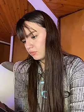 Selene 21x online show from July 17, 2026, 9:08 pm