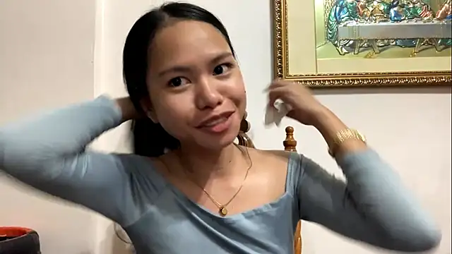 Snapshot of JolandaNeelon chatting on July 27, 2026, 11:06 am JolandaNeelon online show from July 27, 2026, 11:06 am