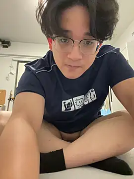 kangshen666 online show from July 24, 2026, 3:32 pm