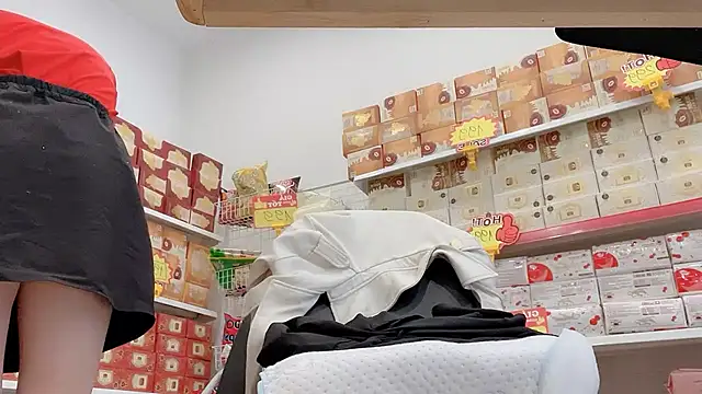 Katy Bae online show from April 21, 2026, 4:08 am