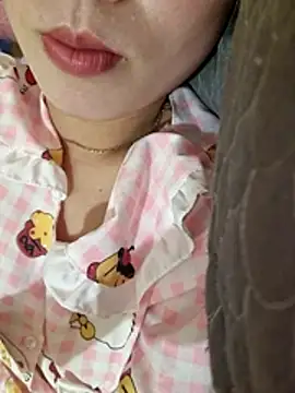 Remi sexy online show from August 4, 2026, 3:14 pm