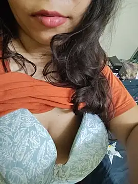 Snapshot of zyrahtamil chatting on July 22, 2026, 3:48 pm zyrahtamil online show from July 22, 2026, 3:48 pm