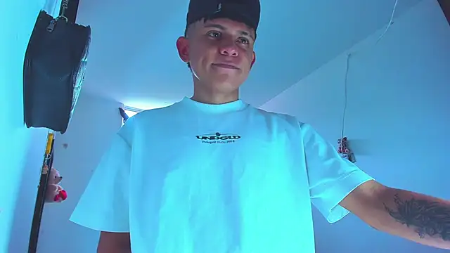 liam west x online show from August 6, 2026, 5:59 pm