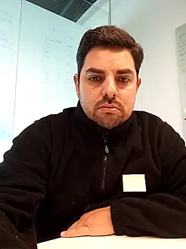 robredoj online show from September 30, 2025, 12:21 pm