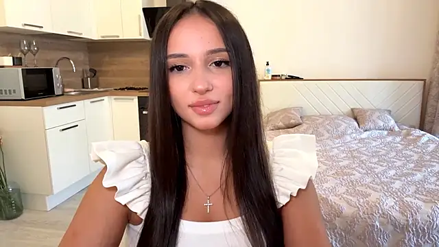 Snapshot of Vixy_Moons chatting on July 26, 2026, 4:58 pm Vixy Moons online show from July 26, 2026, 4:58 pm