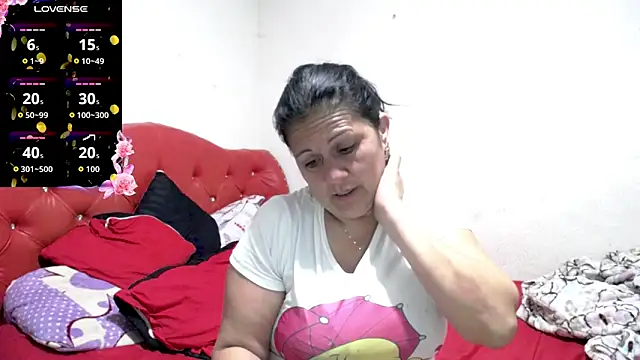 sexy jhoan88 online show from May 16, 2026, 12:40 am