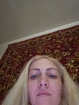 Snapshot of Kiska_Dreis chatting on August 6, 2026, 8:11 pm Kiska Dreis online show from August 6, 2026, 8:11 pm