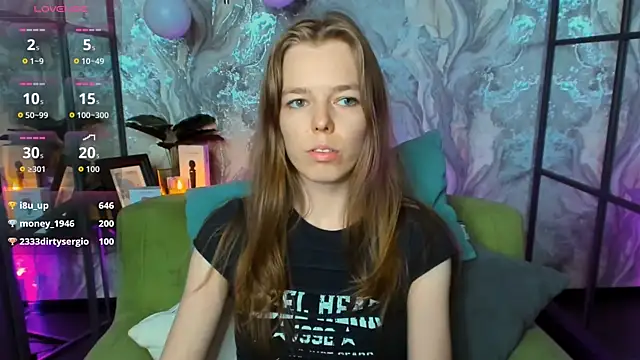 Snapshot of TinaTayylor chatting on July 28, 2026, 4:50 pm TinaTayylor online show from July 28, 2026, 4:50 pm