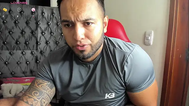 mrloganfuck1 online show from March 28, 2026, 12:32 am