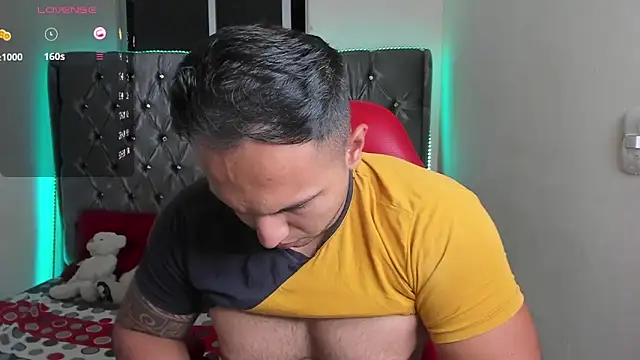 mrloganfuck1 online show from April 21, 2026, 5:47 am