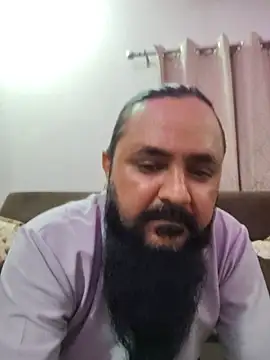 Snapshot of Rriikk83 chatting on August 6, 2026, 5:37 pm Rriikk83 online show from August 6, 2026, 5:37 pm
