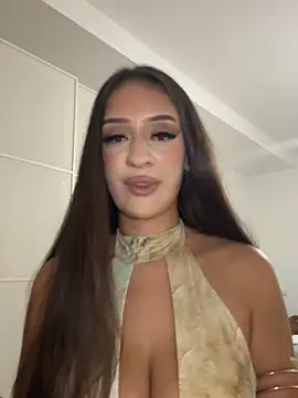 ItsVanessa  online show from July 30, 2026, 9:36 pm