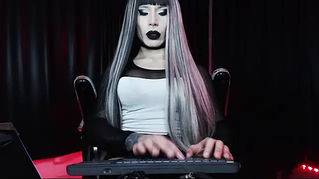 april simons2 online show from October 12, 2025, 4:00 am