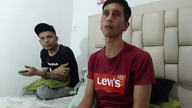 Snapshot of Ander_jhon chatting on August 3, 2026, 7:39 pm Ander jhon online show from August 3, 2026, 7:39 pm