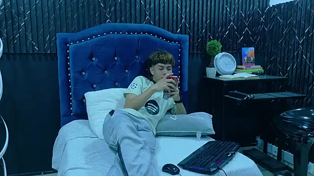 Snapshot of Prince_Jannell chatting on July 30, 2026, 8:08 pm Prince Jannell online show from July 30, 2026, 8:08 pm