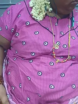 tamilkaviya143 online show from August 3, 2026, 6:00 pm