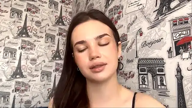 AngeliaCagnon online show from August 5, 2026, 7:11 am