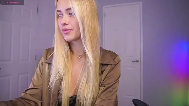 DanikaDillan online show from January 14, 2025, 12:54 am