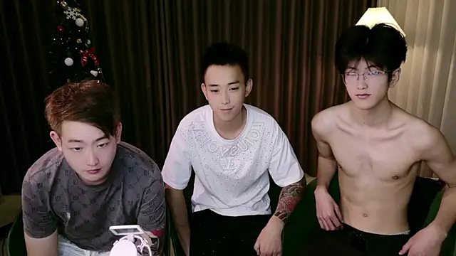 Snapshot of HeiBao-xo chatting on August 1, 2026, 11:31 am HeiBao-xo online show from August 1, 2026, 11:31 am