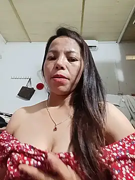 Snapshot of Sisi_dy02 chatting on August 3, 2026, 2:43 am Sisi dy02 online show from August 3, 2026, 2:43 am