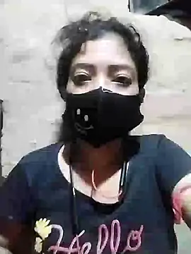 Snapshot of Magic-heart2 chatting on August 1, 2026, 8:08 pm Magic-heart2 online show from August 1, 2026, 8:08 pm