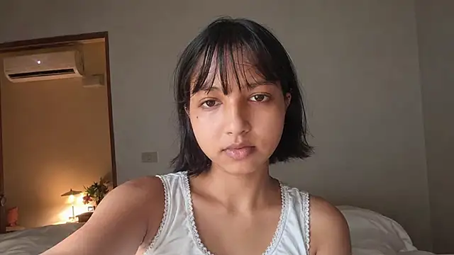 Snapshot of Sharvari-94 chatting on August 1, 2026, 8:52 pm Sharvari-94 online show from August 1, 2026, 8:52 pm