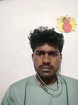 Snapshot of Raakkesh chatting on August 6, 2026, 3:58 pm Raakkesh online show from August 6, 2026, 3:58 pm