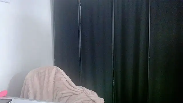 Snapshot of Jimbobishard chatting on August 4, 2026, 12:41 pm Jimbobishard online show from August 4, 2026, 12:41 pm