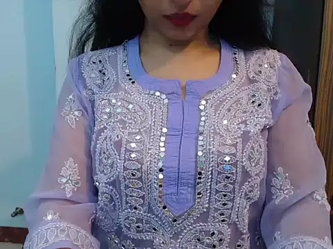 naughty stripqueen online show from July 11, 2026, 8:22 pm