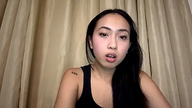 MaryPopy online show from August 5, 2026, 2:42 pm