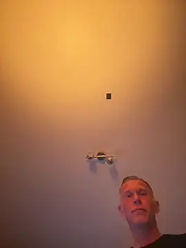 slaveboy2016xh online show from February 26, 2025, 11:48 pm