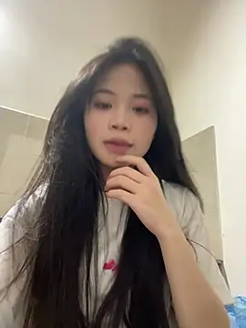 Linh xinhcuke online show from August 8, 2026, 7:10 am