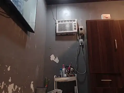 Snapshot of CummingS00N chatting on March 10, 2026, 1:05 pm CummingS00N online show from March 10, 2026, 1:05 pm