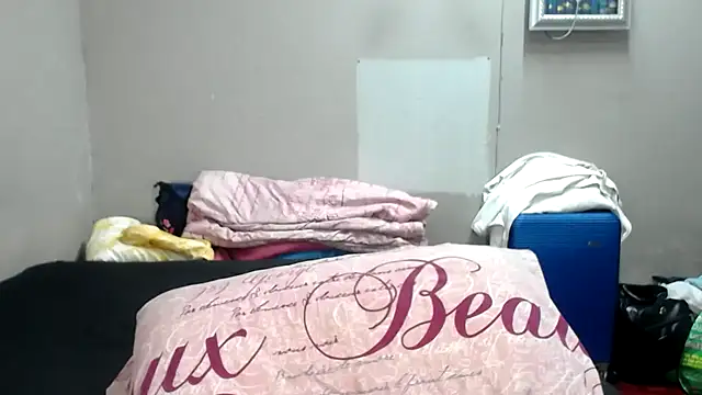 BigAreola26 online show from March 5, 2026, 5:47 am