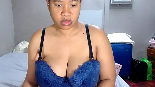 Snapshot of BigAreola26 chatting on June 28, 2026, 5:57 am BigAreola26 online show from June 28, 2026, 5:57 am