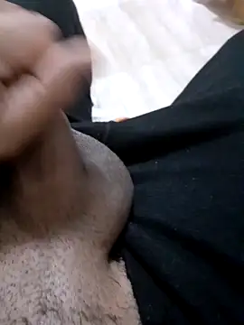 Snapshot of Demillvan chatting on March 1, 2025, 8:42 pm Demillvan online show from March 1, 2025, 8:42 pm